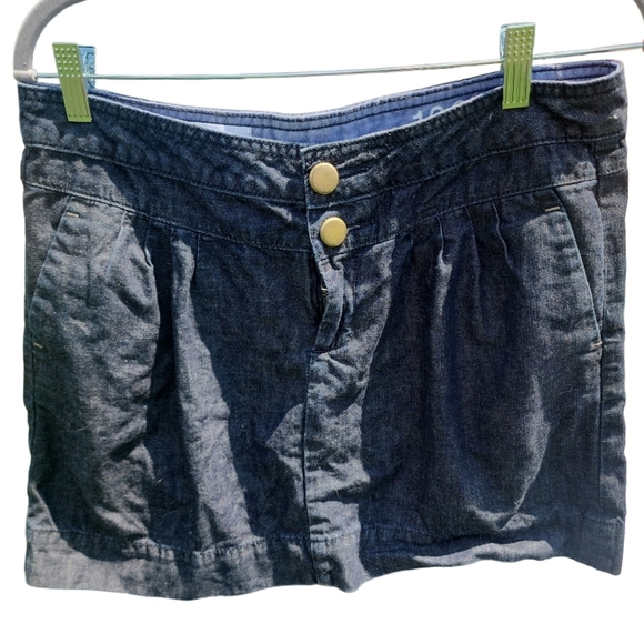 Women’s Gap Blue Dark Wash Gap 1969 Denim Pleated Front Mini Skirt Size 8 Preppy - Picture 2 of 6